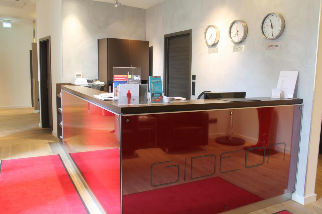 Gideon Hotel 3*