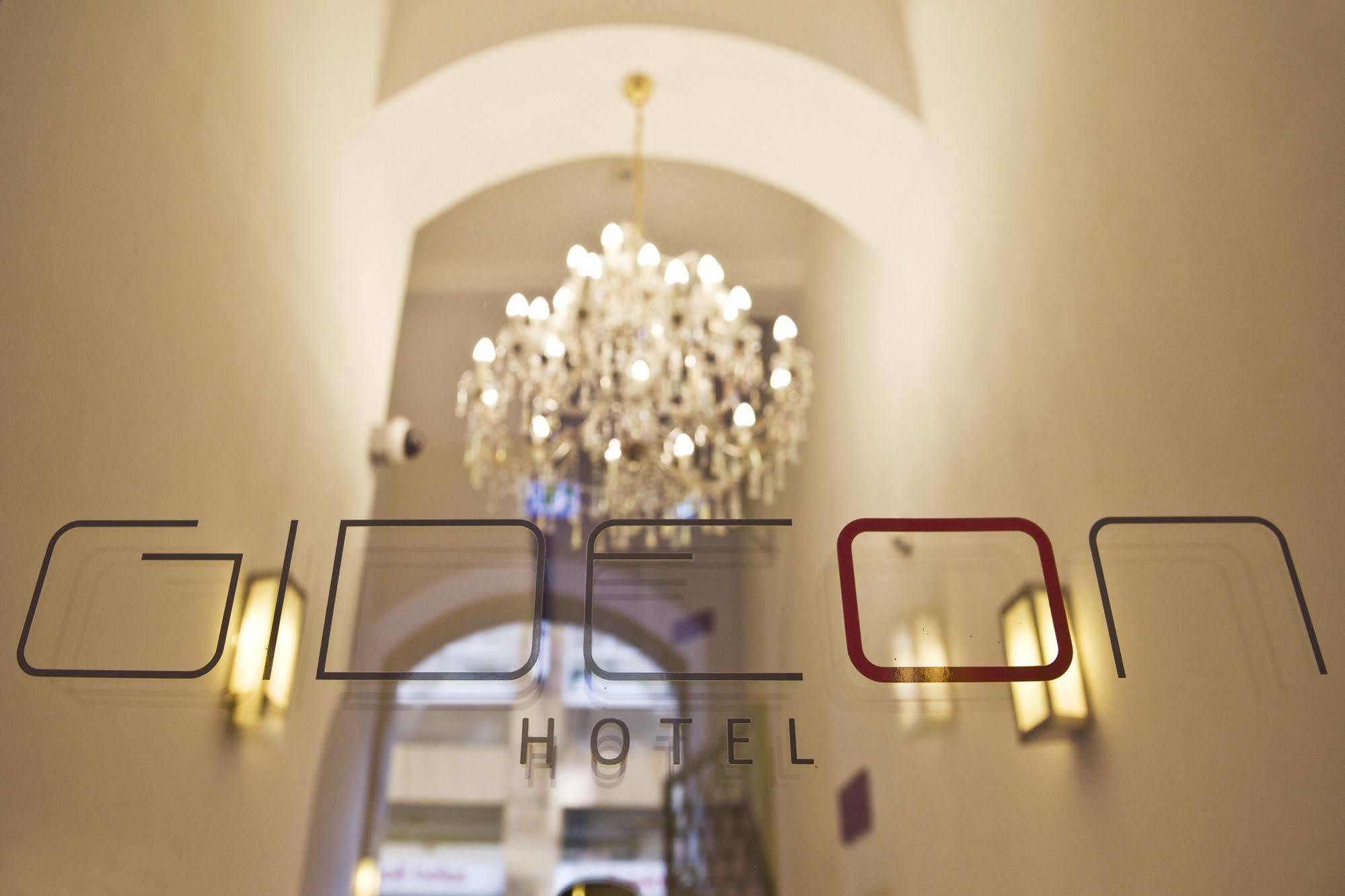 Gideon Hotel