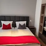 Gideon Hotel
