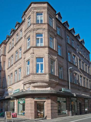 Gideon Hotel 3*